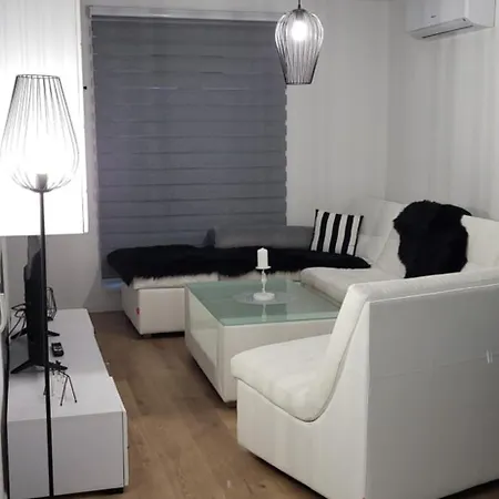 Comfort Apartment *